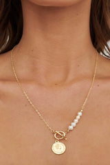 Marissa Pearl & Pendant Necklace Gold